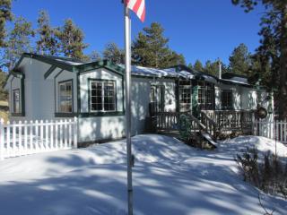 47 Kingston Cir, Twin Rock, CO 80816-8201