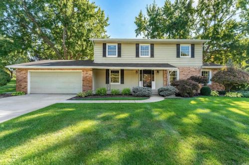 13836 Hill St, Mishawaka, IN 46544-9778