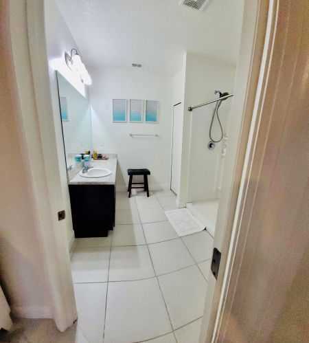 1364 Abacus Ave, Fort Pierce FL  34953-6603 exterior