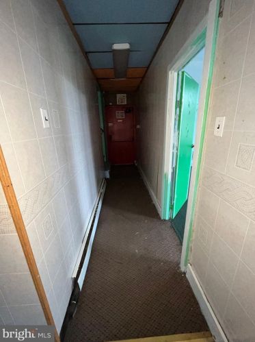 601 Chelten Ave, Philadelphia PA  19126-3825 exterior