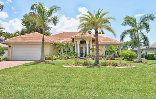 820 43rd St, Cape Coral, FL 33904-5359