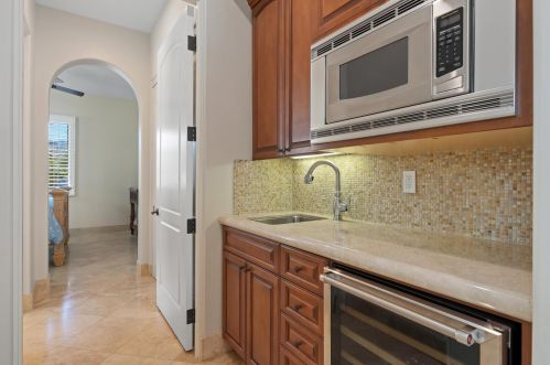 81540 Carboneras, La Quinta CA  92253-8219 exterior