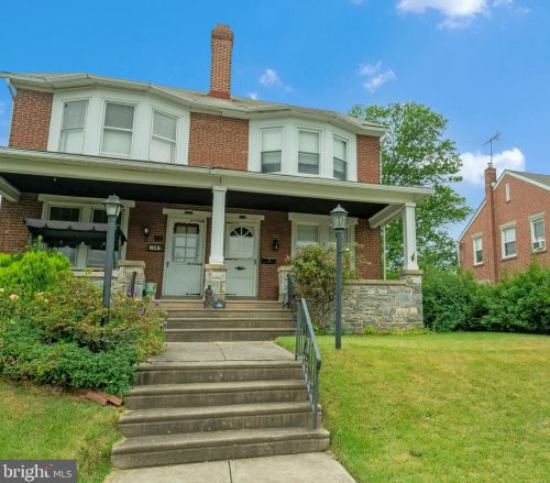 817 Noble St, Norristown, PA 19401-3657