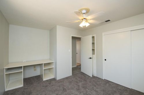 498 Cloverland Way, Valley Home CA 95361-2604 exterior