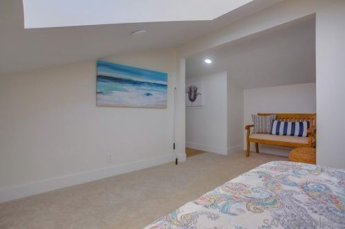 2372 La Costa Ave, Carlsbad CA  92009-6933 exterior