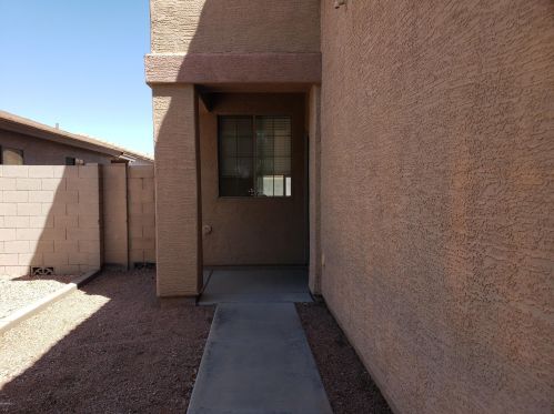 866 Lamonte St, San Tan Valley, AZ 85140-7733