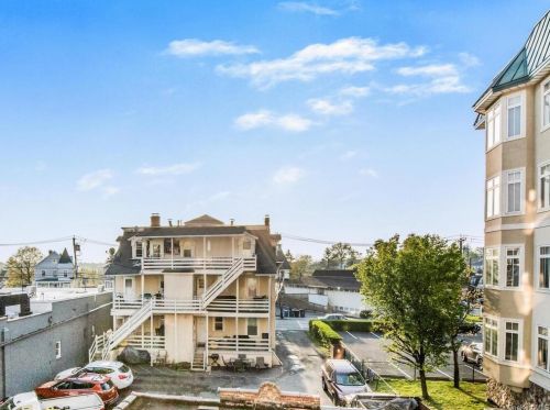 410 Westchester Ave, Rye Brook NY  10573-3605 exterior