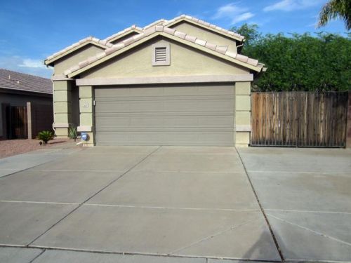 3619 106 Dr, Avondale AZ  85392-4465 exterior