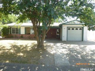 14 West St, Woodland, CA 95695-2657