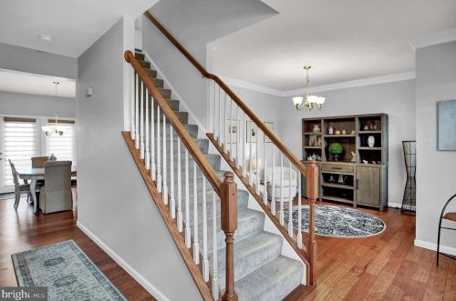 4 Ledgestone Dr, Siddonsburg, PA 17019-9806