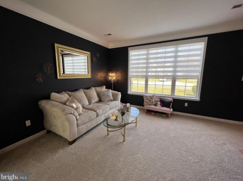 230 Pebble Vly Dr, Dover DE 19904-9469 exterior