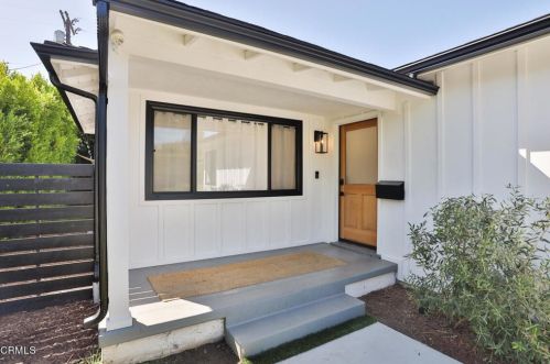 12432 La Maida St, North Hollywood CA  91607-3507 exterior