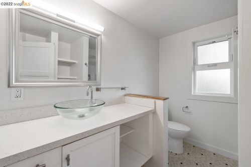 3012 Fulton St, Berkeley CA  94705-1805 exterior