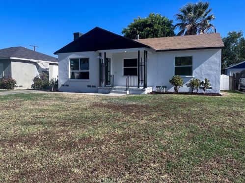 728 Hawthorne St, Ontario CA  91762-1511 exterior