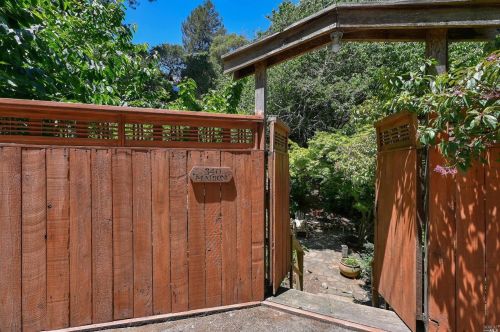 340 Marion Ave, Mill Valley, CA 94941-2661