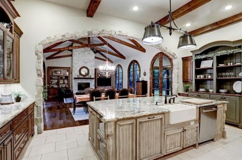 2926 Forest Vw, Richmond TX 77406-5285 exterior