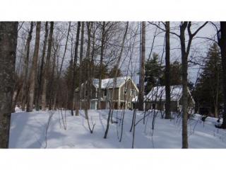 1451 Fort Cassin Rd, Ferrisburgh, VT 05456-9878