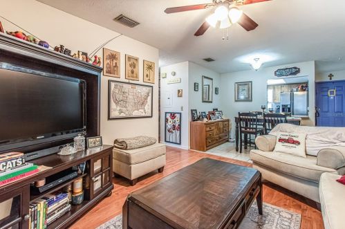 10312 Blue Field Ct, Thonotosassa FL  33592-3523 exterior