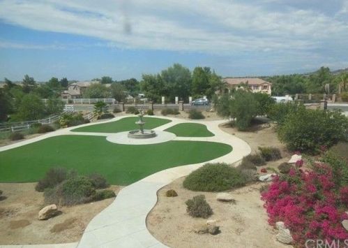 17523 7 Spg Way, Riverside CA 92504-9452 exterior