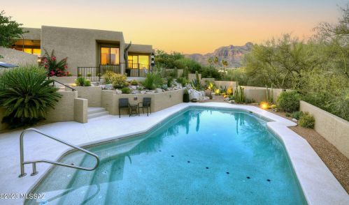 6870 Solaz Cuarto, Tucson, AZ 85718-1154