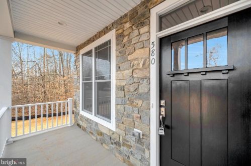 367 White Oak Rd, Fredericksburg, VA 22405-2767