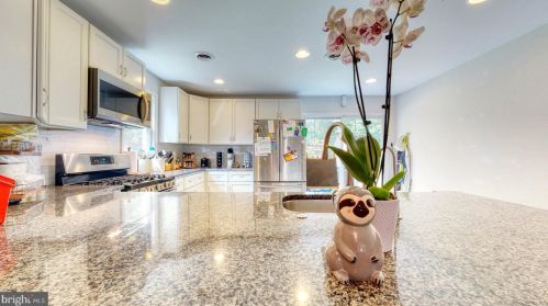 54 Hilldale Rd, Dover DE  19901-3315 exterior