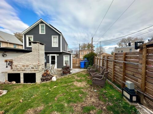 127 Fulton St, Woodbridge NJ  07095-2619 exterior