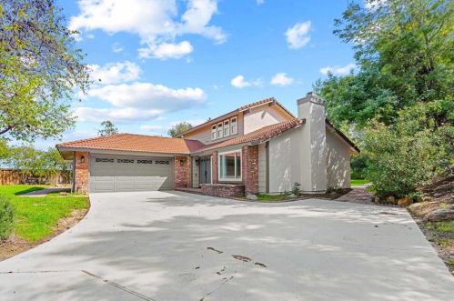 30669 Southern Cross Rd, Temecula CA  92592-3249 exterior