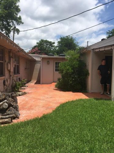 607 Weatherred Dr, Richardson TX  75080-6014 exterior