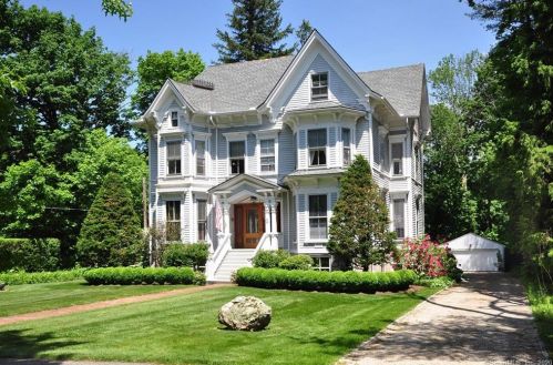 77 South St, Litchfield, CT 06759-4005