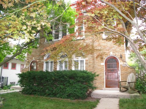 2521 Frederick Ave, Milwaukee WI 53211-4012 exterior