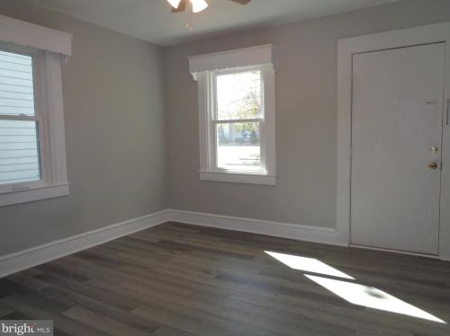 207 Prince Edward St, Fredericksburg VA  22401-6034 exterior