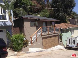 8537 Ridpath Dr, Los Angeles CA  90046-7759 exterior