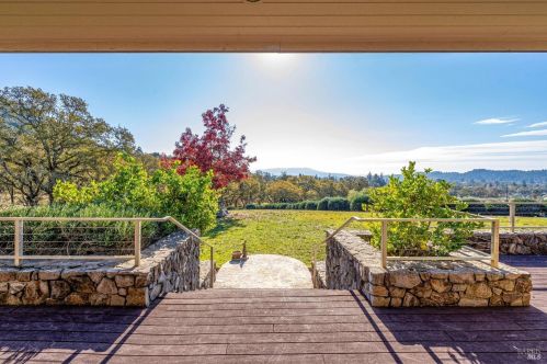4933 Harville Rd, Santa Rosa CA  95409 exterior