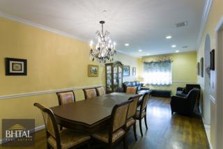 531 Brooklyn Ave, Brooklyn, NY 11225-5215