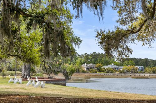 2961 Pignatelli Cres, Mount Pleasant SC  29466-8056 exterior