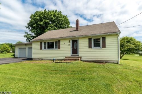 429 Whiton Rd, Branchburg, NJ 08853-4266