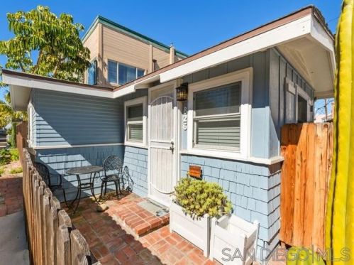 826 Seagirt Ct, San Diego, CA 92109-7019