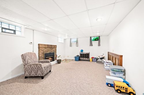 105 7th St, Scanlon MN  55720-1802 exterior