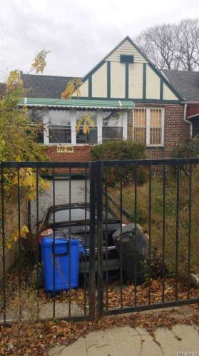 172-34 Amelia Rd, Jamaica, NY 11434-2611