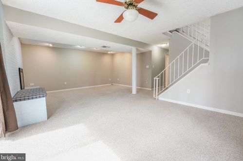 14868 Prestige Dr, Woodbridge VA  22193-3310 exterior