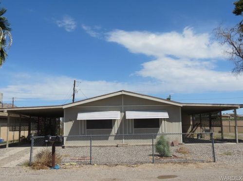 385 Emery Dr, Bullhead City, AZ 86442-5359