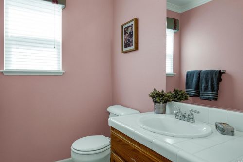 5743 Owls Nest Dr, Santa Rosa CA  95409-4350 exterior