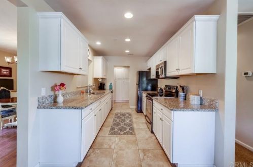 9998 Dunbar Ln, El Cajon CA 92021-2631 exterior