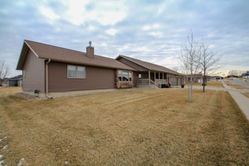 501 Iowa St, Kingsley, IA 51028-5053