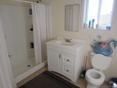 3095 J St, San Diego CA 92102-4411 exterior