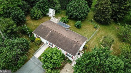 1408 Buchanan Trl, Upton, PA 17225-8305