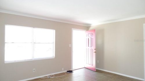 4935 Emerson Ave, Saint Petersburg, FL 33707-2646