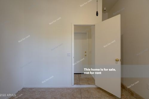 17648 17th St, Phoenix AZ  85022-2113 exterior