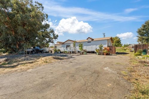 7607 Dry Creek Rd, Elverta, CA 95626-9778